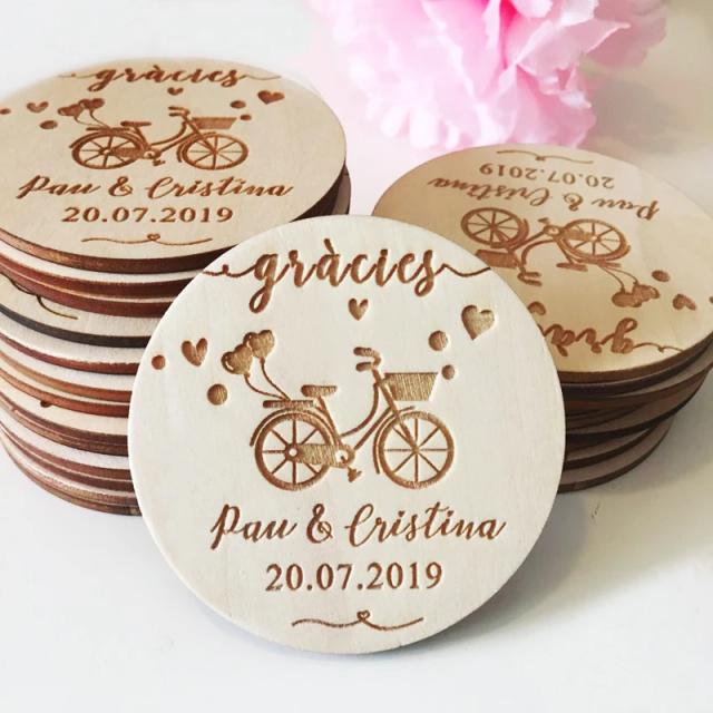 Ímã de Madeira Personalizado para Casamento - Lembrança Romântica e Conjunto de Presentes para Convidados