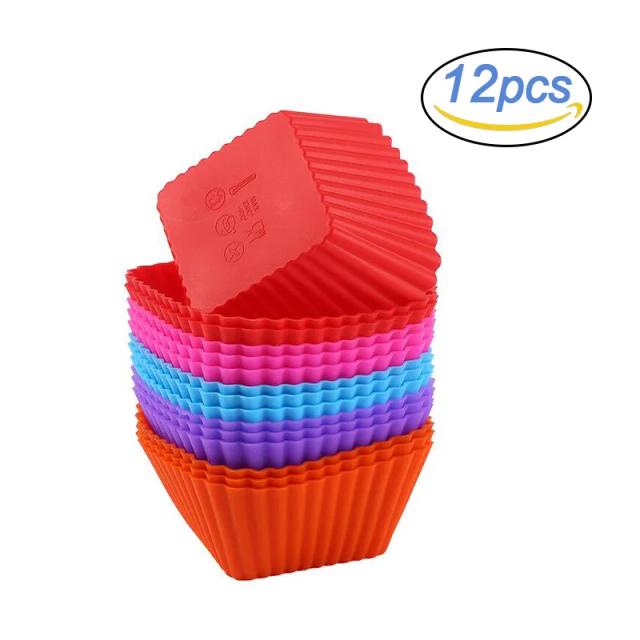 Conjunto de 12 Moldes de Silicone em Forma de Coração para Bolo e Muffins, Seguros e Reutilizáveis para sua Cozinha