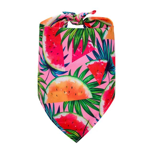Acessórios de Moda para Cães e Gatos: Bandanas Triangulares com Estampas de Melancia e Morango para Filhotes