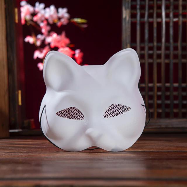 Máscaras Brancas Pintadas à Mão: DIY de Gato, Raposa e Outros Personagens para Halloween e Cosplay
